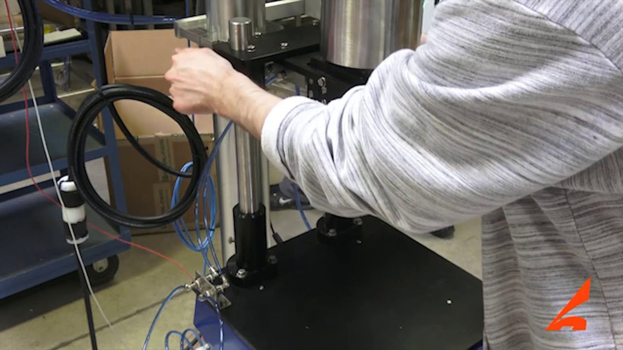 Thumbnail for Model BS/SV/600 Fill-To-Weight Auger Filler | Feature: Clamp and Scale